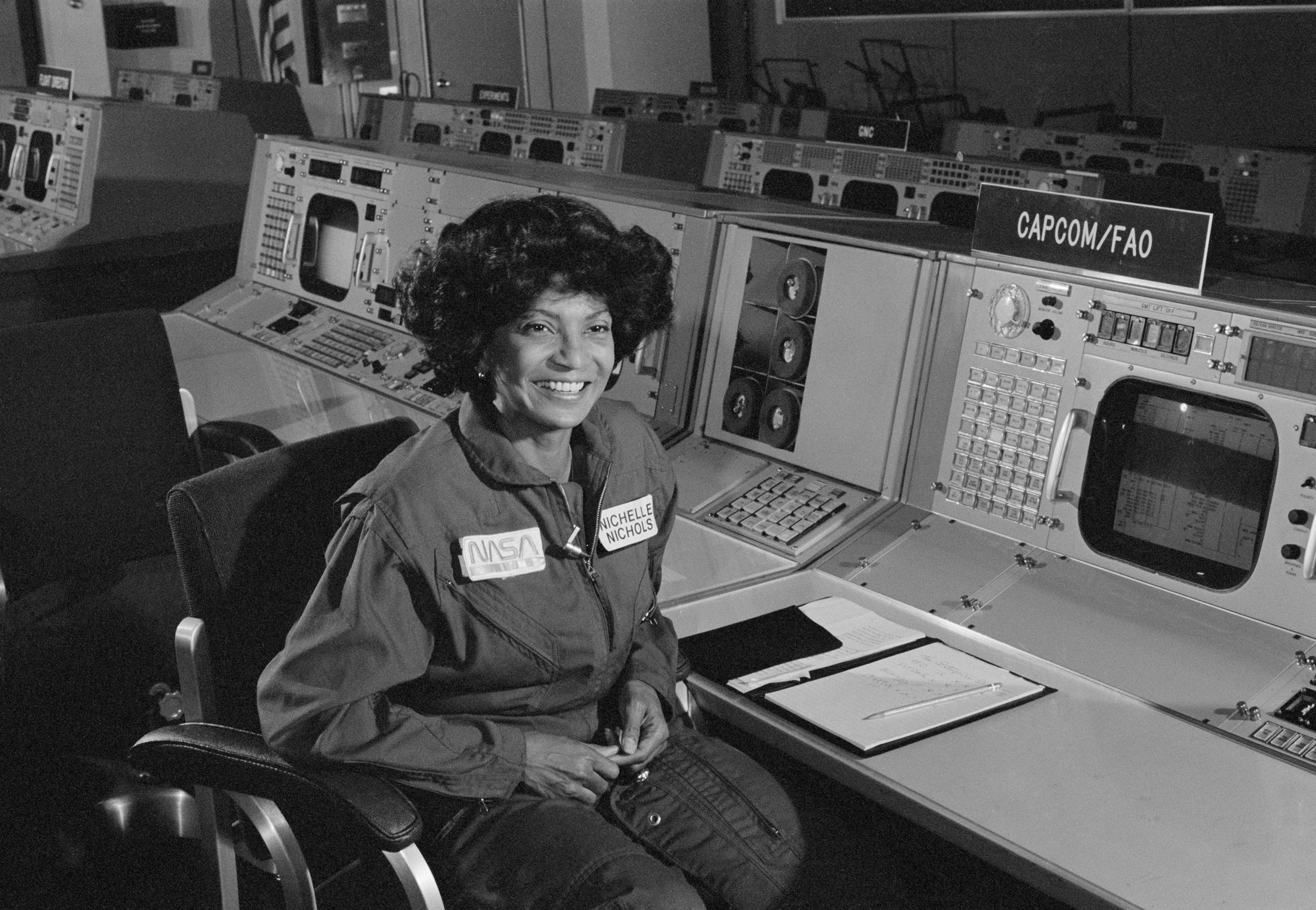 Nichelle Nichols, Chicagoland Native and Star Trek Actress Who Transformed NASA, Has Died at 89